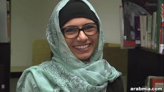 Mia Khalifa Takes Off Hijab and Clothes in Library (mk13825)