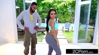 Sexy Celeb Kim Advertising Her New Yoga Pants and Fucking (starring Lela Star)