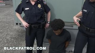 BLACK PATROL - Thug Runs From Cops, Gets Caught: My Dick Is Up, Don