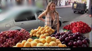 CARNE DEL MERCADO - Intense pickup fuck with a sexy Latina babe