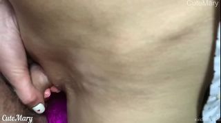 CUMMING IN MY PANTIES AND PULL THEM UP BEFORE BATH