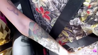 Crazy Harley Quinn Masturbate Anal and Hard Ass Fuck Outdoor in the Cabriolet