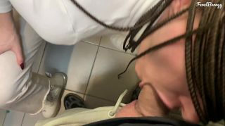 I fucked my friend in a narrow anal in the fitting room of the store, while her step mother was choosing things for herself. Extreme fucking. FeralBerryy