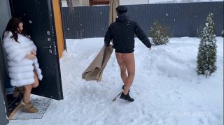 Pregnant Kate Rich shocks everyone ! Fucks before birth in snow in ass with a group of guys and then gives birth KRS064
