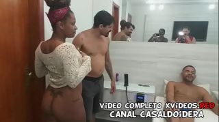 Zoação, muito sexo com direito a dupla penetração com um - a das negras mais gostosas da Favela da Rocinha - Antony vtt - Leo ogro  - CASALDOIDERA