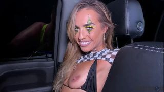 PAWG Kelsi Monroe Dresses Up for A Spooky Halloween and Gets Fucked Outdoors at Night