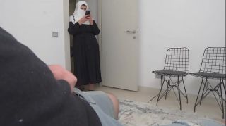 She is SHOCKED !!! Dickflash to a Muslim Hijab woman in the hospital waiting room.