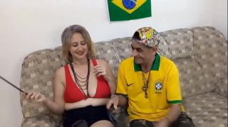 Brincando com os amigos na Copa do Mundo Stella Still Myke Brazil Macky Beringella