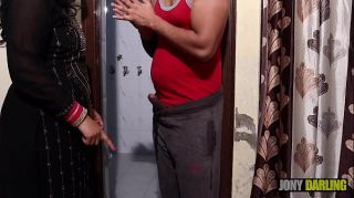 Horny Punjabi Bhabhi caught bihari in her bathroom doing Masturbation and Punished him by sucking pussy